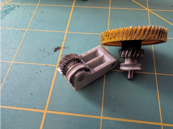 Worn or Dirty Extruder Gears