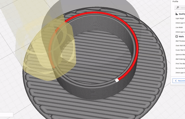 A top-down preview in the Cura 3D slicer software displaying a circular object's toolpath, featuring a bright red line that highlights the nozzle's outer wall wipe movement.