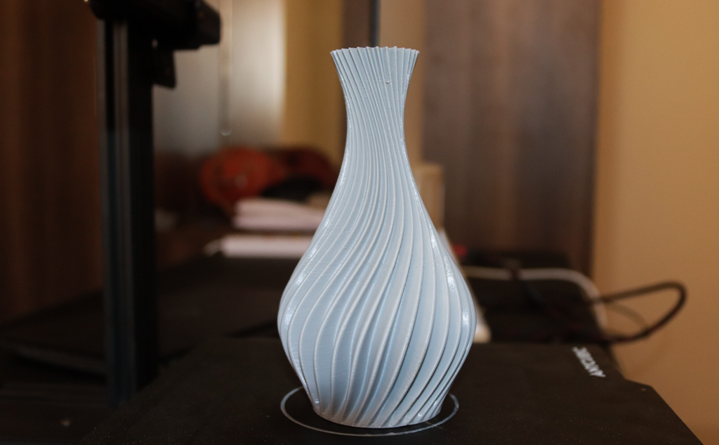 3D printed vase in Anycubic