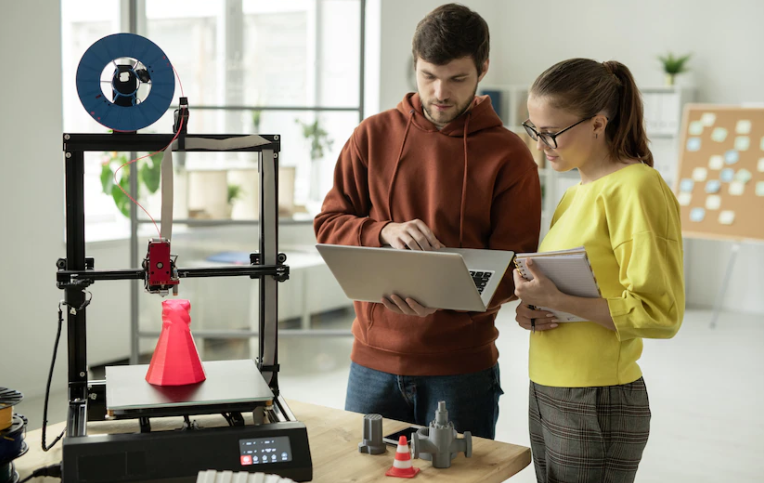 Online 3D printing services