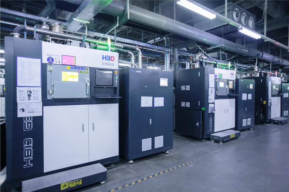 Lineup of industrial HBD metal 3D printing machines in a production facility