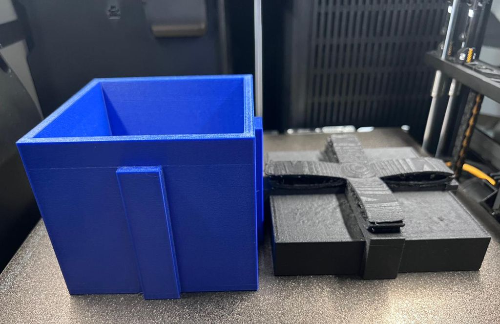 Personalized gift box